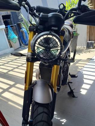 TRIUMPH SCRAMBLER 400 X 